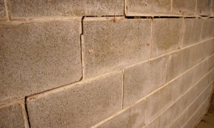 Basement Wall Cracks | Grand Rapids, MI | Everdry Waterproofing of Greater Grand Rapids